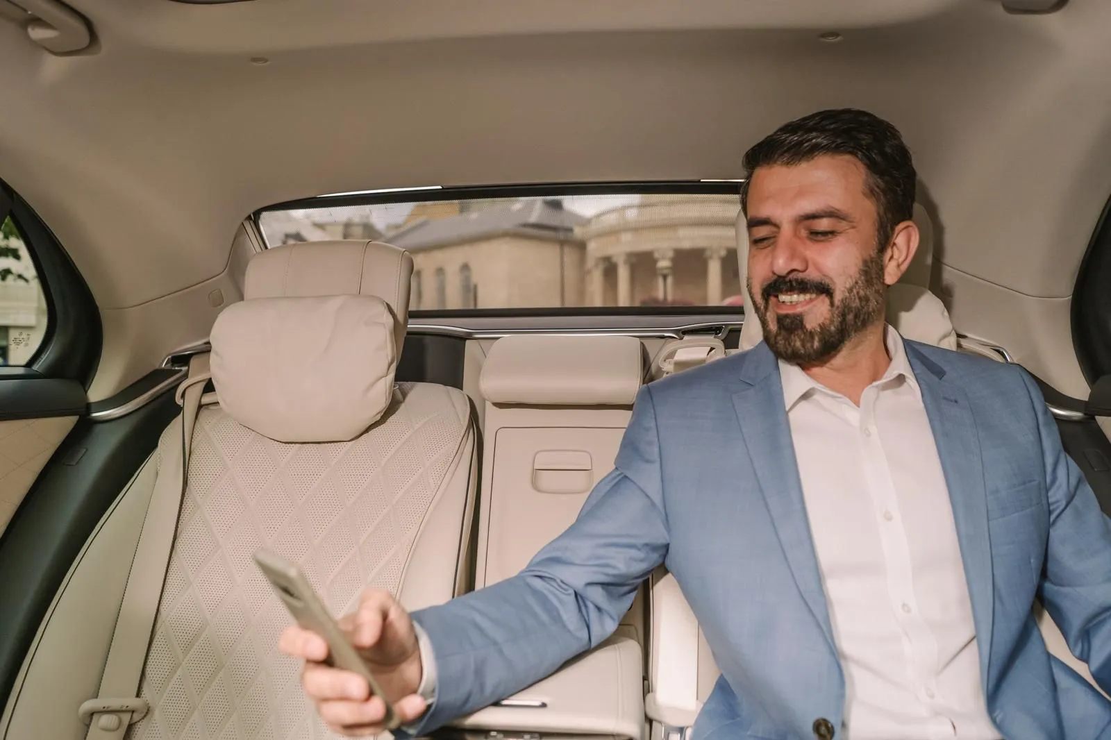 Professional Business Chauffeur London - Luxe Drive Cars